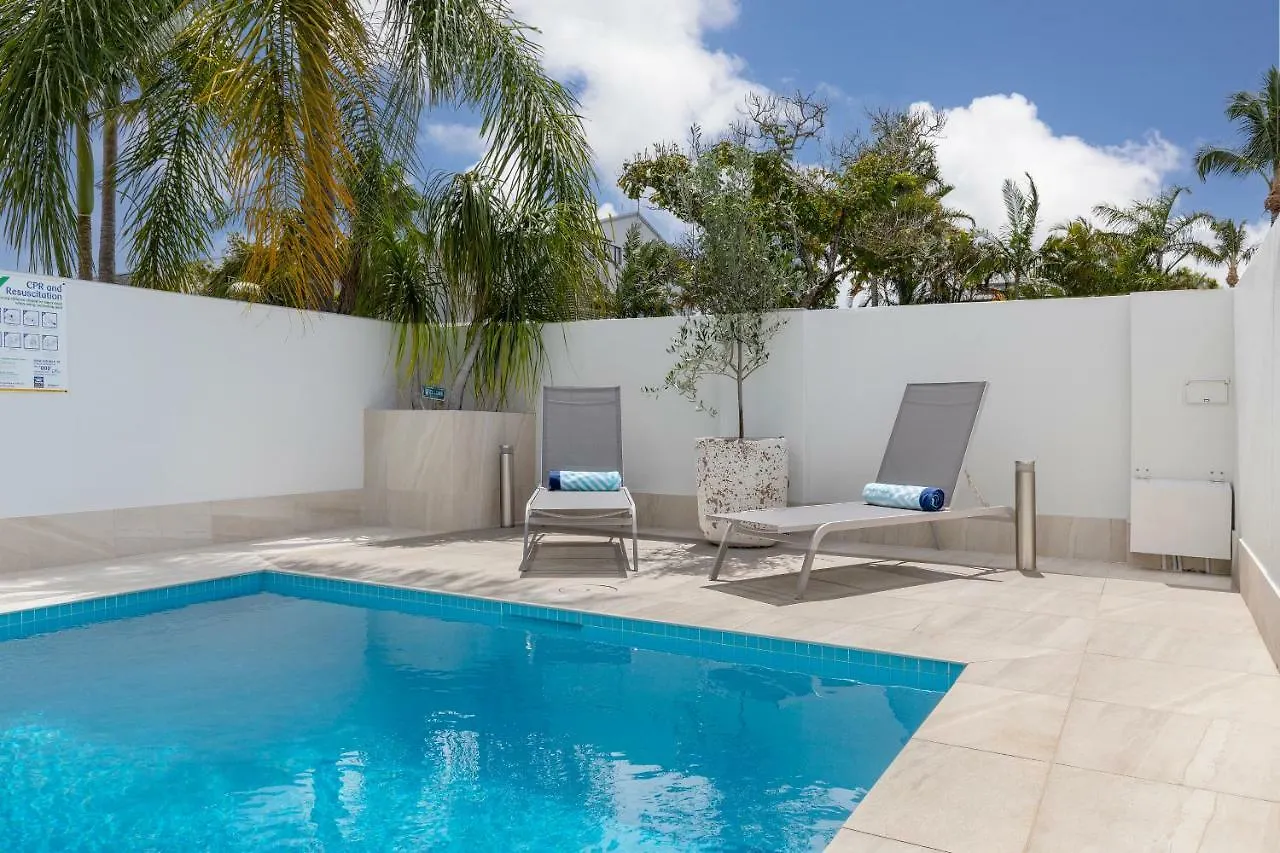 Perfectly Placed, Noosa Heads Apartment